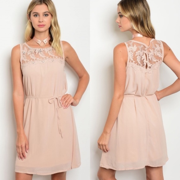 Perfect Summer Dress - Picture 1 of 3